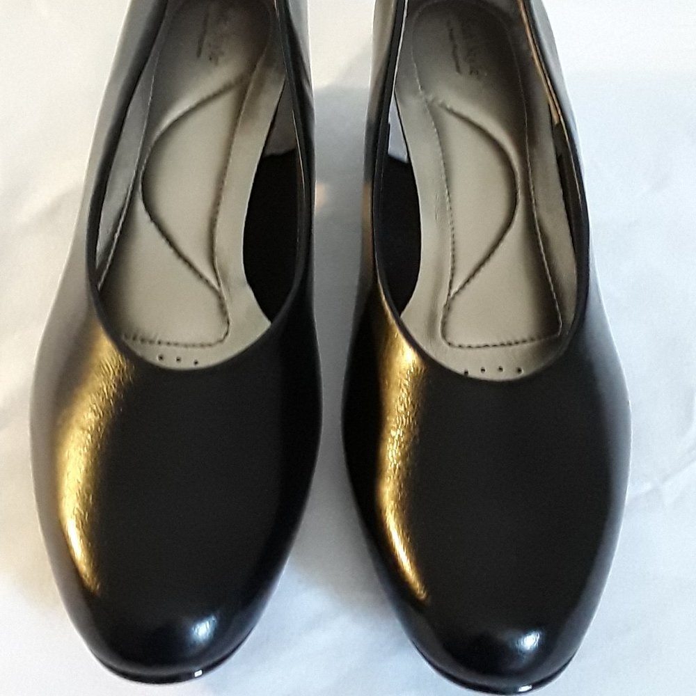 SOLF STYLE SHOES BY HUSH PUPPIES
